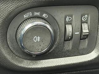 Opel CORSA 1.2 Elegance navi / stoelverwarming / 23
