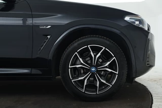 BMW X3 xDrive30e High Executive  360°cam, Stoelverwarming, Volleder, Carplay, interieur voorverwarming/(koeling) / 16