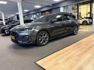 Ford Focus Wagon 1.0 EcoBoost Hybrid ST Line X automaat / Camera / cruise / stoel en stuurverwarming / 4
