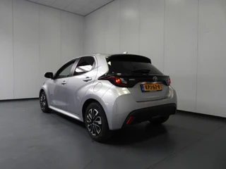 Toyota Yaris 1.5 Hybrid 115 Active NAVI-APP/CAMERA/CLIMA/BLEUTOOTH! / 4