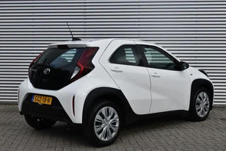 Toyota Aygo X 1.0 VVT-I MT PLAY / NL AUTO / 1e EIGENAAR / 100% DEALER ONDH. / 10