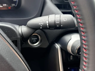 Suzuki Across 2.5 Plug-in Hybrid Style  | LED | Leder | Adaptive Cruise | Apple/Android | Stuurverwarming | Voor en achterbank verwarming | Camera / 24