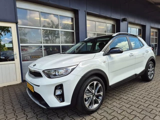 Kia Stonic 1.0 T-GDI DYNAMIC LINE Camera, Carplay, Zwart dak, Navi, Cruise controle, ALL IN prijs!