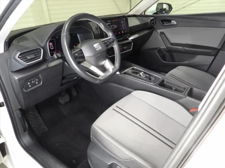 Seat Leon 1.0 TSI 110pk Style / 35