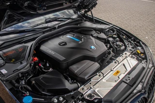 BMW 3-serie Touring 330e M-Sport, Pano, Leder, Laser / 27