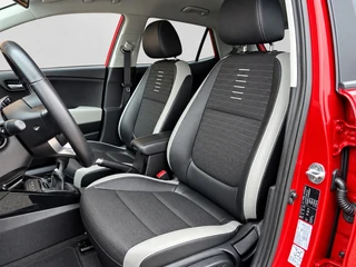 Kia Stonic T-GDi 100 PK Sports Edition 1e eigenaar | Navigatie | Trekhaak | Camera / 17