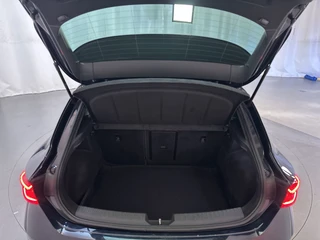 Seat Leon 1.0 TSI FR Business Intense Camera Sfeerverlichting Navigatie LED / 19