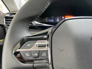 Peugeot 308 SW 1.2T 130pk Automaat Allure | AGR Comfortstoel | Camera voor & achter | Stoelverwarming | Navi | Keyless Entry / 26