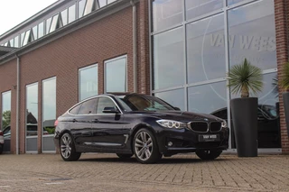BMW 3-serie Gran Turismo 320i High Executive | Sport Line | NL auto | Keyless entry | Panoramadak | Xenon | HiFi audio | Navigatie Professional | Cruise control | M-sportstuur | PDC / 9