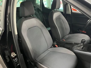 Seat Arona 1.0 TSI Xcellence Launch Edition / Navi /Apple Carplay / 13