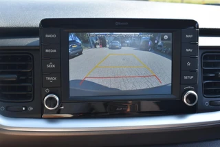 Kia Stonic 1.0 T-GDi DynamicLine 1e Eigenaar | Navigatie | Camera | 12 mnd BOVAG garantie | Whatsapp 06-53188999 / 6