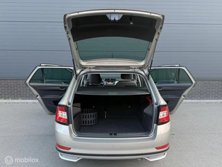 Skoda Fabia Combi 1.0 TSI DSG SCOUT LINE CLIMA*CARPLAY*CRUISE*PDC / 6