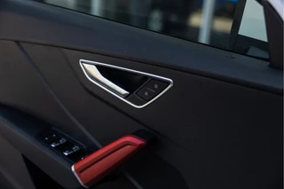 Audi Q2 1.0 TFSI Sport  | NL Auto | Bluetooth / 26