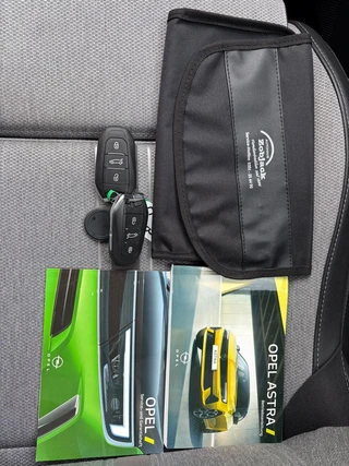 Opel Astra 1.6 Hybrid Elegance ACC - STOELVERWARMING - CARPLAY / 31