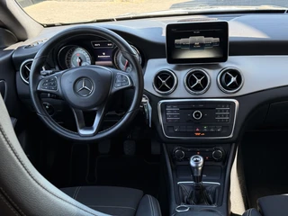 Mercedes-Benz CLA Shooting Brake 180 Lease Edition Navi / Clima / Lm Velgen / Half Leer / PDC / 36