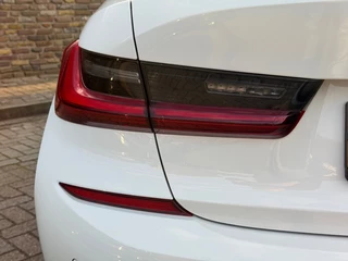 BMW 3 Serie 320E M-Sport Panodak 19 Inch Keyless / 16