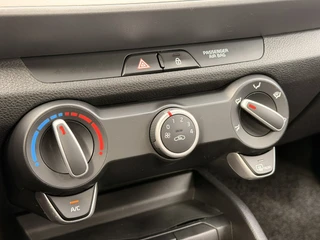 Kia Stonic 1.0 T-GDi Ori NL NAP Camera Trekhaak BTW! CarPlay Cruise / 24