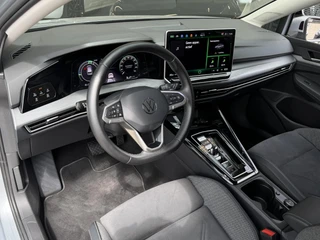 Volkswagen Golf 1.5 eHybrid Life Edition PHEV | ERGO Massage | LED | Camera | ACC | Sfeerverlichting ( Vestiging - Vianen) / 11