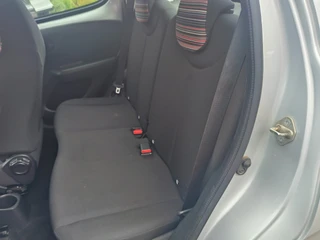 Citroën C1 1.0 VTi Urban Ride  Rijklaar + 12 maanden Bovag-garantie “Sinds 1970 | 5.000+ reviews | Score 9,5 | Service zoals ’t hoort” Henk Jongen Auto's in Helmond,  al 50 jaar service zoals 't hoort! / 11