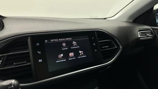Peugeot 308 SW 1.2 PureTech Blue Lease Executive PANO CARPLAY NAVI. / 33