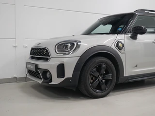 MINI Countryman 1.5 Cooper S E ALL4 Panoramadak | Harman Kardon | ACC | Head Up / 33
