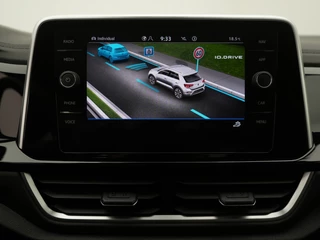 Volkswagen T-Roc 1.5 TSI R-Line Camera | Private lease 584 pm / 24