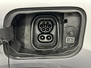 Citroen Ë-C4 Feel Pack 50 kWh SOH 89,6% CARPLAY CAMERA NAVI CRUISE ECC LM. / 11