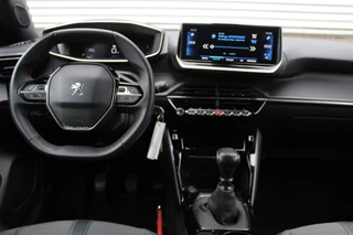 Peugeot 2008 1.2 PureTech 100PK Allure Pack  | Adaptieve Cruise | Origin NL | Dealer Onderhouden | Camera / 6