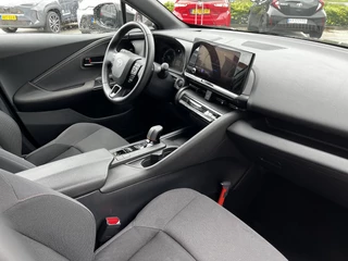 Toyota C-HR 1.8 Hybrid 140 Dynamic APPLE/ANDROID STUUR/STOELVERWARMING NAVI PARK-SENSOREN CAMERA CLIMA KEYLESS LM-VELGEN / 4