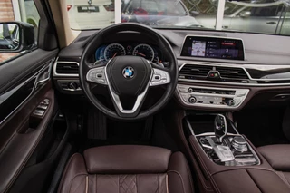 BMW 7-serie 740i High Executive | 2e eigenaar | Driving Assistant Plus | Innovation pakket | Massage | Dodehoekdetectie | Adaptieve cruise | 360 camera | Stoelventilatie | Gesture control / 11