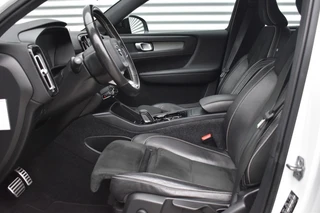 Volvo XC40 2.0 T4 R-DESIGN STOEL+STW VERW. / EL. A-KLEP / EL. WEGKLAP TREKHAAK / 2
