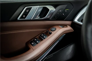 BMW X5 xDrive50e M Sport Pro  Bowers & Wilkins Sky Lounge Massage Crafted Clarity Soft Close / 43