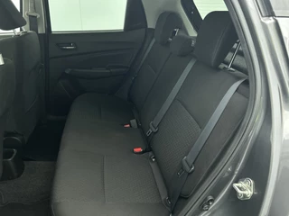 Suzuki Swift 1.2 Style Smart Hybrid | Camera | CarPlay | Adaptive Cruise | Stoelverw. | Climate Control / 25