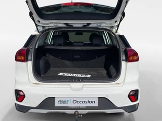 Kia Niro 1.6 GDi PHEV DynamicLine | Climate control | Adaptive cruise control | Stoel + stuur verwarming / 24