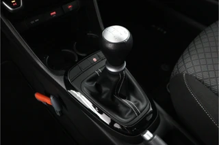 Kia Picanto 1.0 DPI DynamicPlusLine  - Cruise Control - LED - Lichtmetalen Velgen 14"  - Fabrieksgarantie tot 02-2032 / 54