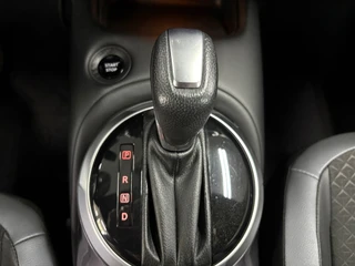 Nissan Juke 1.6 Hybrid N-Connecta/ NL auto/ Eerste eigenaar/ BTW auto / 28