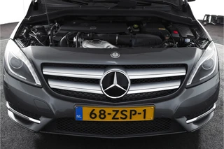Mercedes-Benz B-Class 200 Ambition 157 PK - Automaat Orig. NL. | Cruise | PDC | NAV | Airco | Wegklapbare Trekhaak | LM 17" | / 43