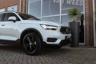 Volvo XC40 1.5 T2 Momentum Core | 1e eigenaar | NL auto | Navigatie | Cruise control | Bluetooth | LED | Parkeersensoren | Bluetooth | Botsherkenning | Rijstrooksensor / 37