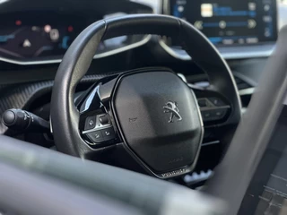 Peugeot 208 1.2 PureTech Allure Pack | Adaptive Cruise Control | Parkeercamera/-sensoren | Keyless Start | Apple Carplay/Android Auto | Climate Control | i-Cockpit | Navigatie | DAB | Full LED | Dealer Onderhouden | / 30