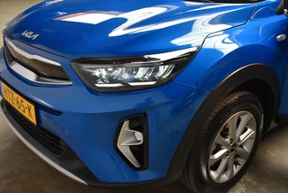 Kia Stonic 1.0 T-GDi MHEV 100pk DynamicLine Navi climate / 29