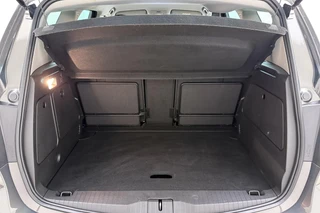 Opel Meriva 1.4 Turbo Cosmo | Navigatie | Trekhaak | Parkeersensoren | Climate control | Hoge instap | Extra getint glas | Lichtmetalen velgen / 4