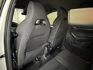 Skoda Karoq 1.5 TSI DSG 4x4 Sportline Business | 1800KG Trekgewicht | Carplay | Sportstoelen | Camera / 42