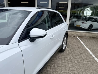 Audi Q3 35 TFSI Advanced edition  | Automaat | LED | Sportstoelen | DAB | Navi | Bluetooth | Stoelverwarming | Virtual Cockpit / 15