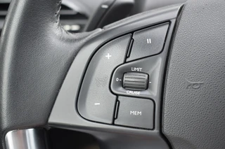 Citroën C4 Spacetourer PureTech 130 EAT8 Automaat Selection  .| Navigatiesysteem | Airconditioning ECC | Apple Carplay & Android Auto | .Aanhangergewicht geremd 1400kg!!! | Isofix Bevestigingspunten | Lichtmetaal | Zeer Compleet!!! / 30