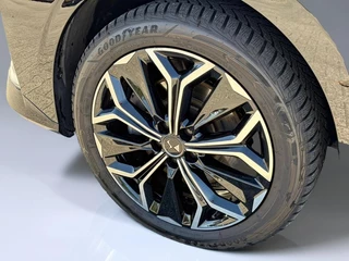 DS 4 E-Tense Rivoli Cross LEER - NAVI - CAMERA - TREKHAAK / 12