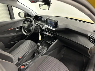 Peugeot 208 1.2 PureTech Active Pack CRUISE NAVIGATIE CARPLAY LM. / 12