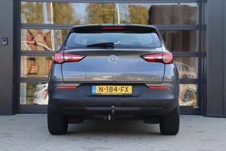 Opel Grandland X 1.2 Turbo Ultimate | Cruise | Airco | Trekhaak | Sensoren | LM Velgen / 22