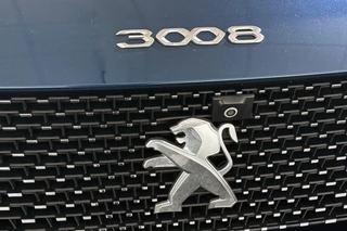 Peugeot 3008 1.6 HYbrid4 300 Blue Lease GT Pano Trekhaak FOCAL Stoelverwarming / 42