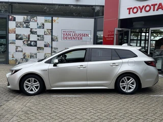 Toyota Corolla 1.8 Hybrid Business Plus / 2