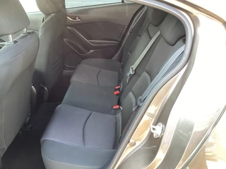 Mazda 3 2.0 TS+ 5 drs 18 incl lm crc ecc head up display prijs incl rijklaarmaken en garantie / 16